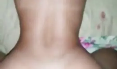 Security Julia blows after a cartoon sex photo shower